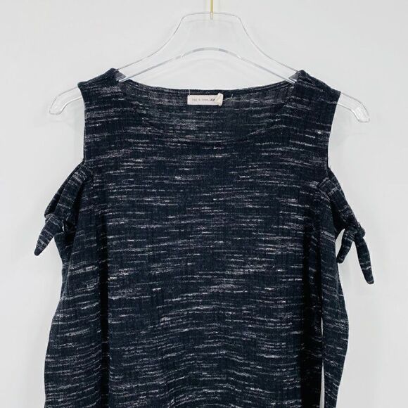 Rag & Bone Size Medium Black Spacedye Tied Cold Shoulder Knit Top Long Sleeve - Picture 2 of 6